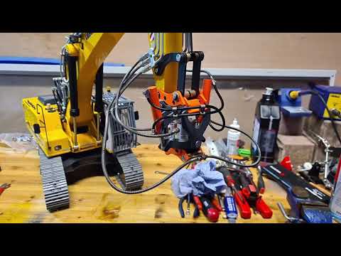 Rcbrmin 1:12 Liebherr 954 35Kg full Option Rc Bagger -Excavator- Teil 2