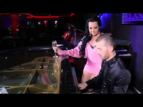 Ismail Matev bamze I Iuliia Bikova  tesbih Yapmisim