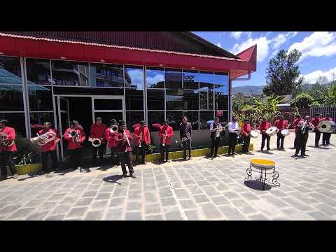 Nepali band baja    (katar katar maa nepali sadabahar geet)