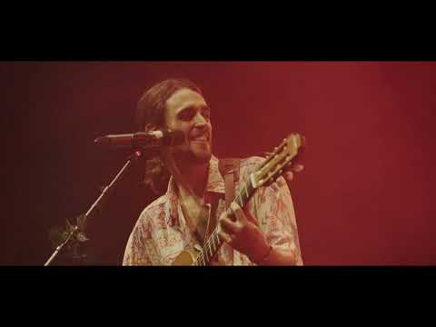 Pedro Pastor y Los Locos Descalzos - Amar (directo en Rivas)