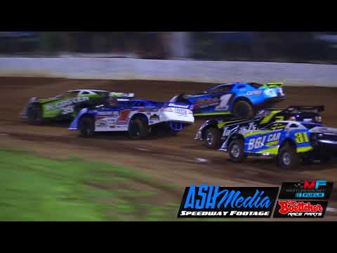 Super Sedans: Queensland Series - Race Highlights - Oct 2017 - Kingaroy Speedway