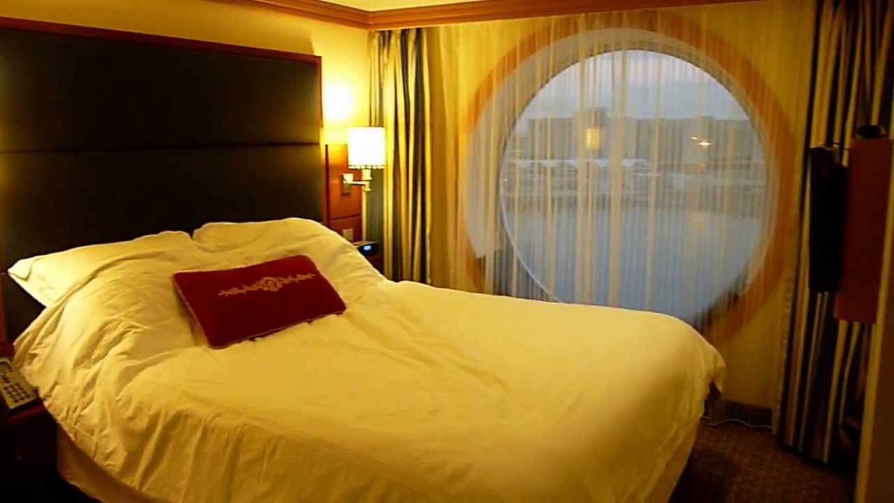 Disney Fantasy - Cabin 5522 - Video 1