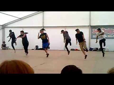 SDK Europe 2012 - Quick Crew - Rolling stone (with Japanesse girls)