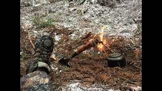 のんびり雪山で厚切りベーコンを焼く