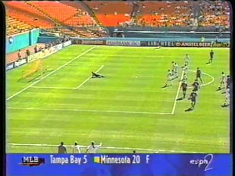 1998 (February 24) Holland 3-Mexico 2 (Friendly).mpg