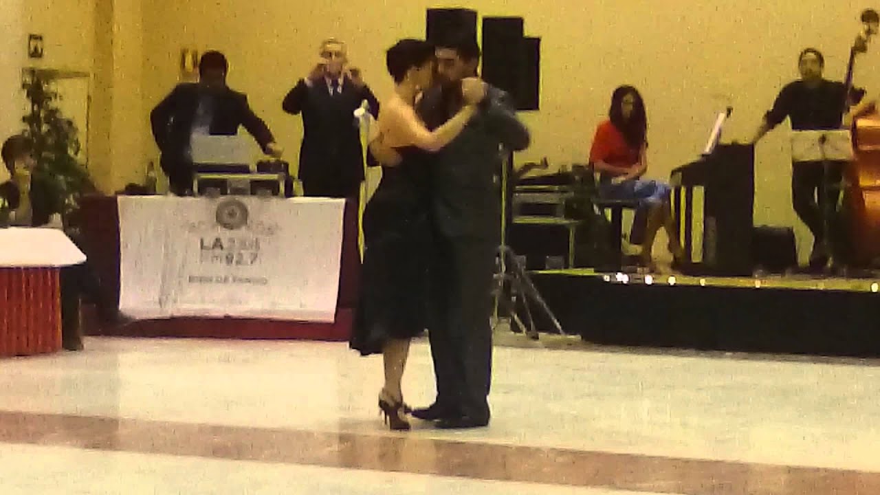 JIMENA HOEFFNER Y FERNANDO CARRASCO MOV 1609