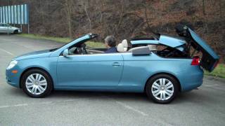 preview picture of video 'Spitzer Toyota Monroeville PA - 2008 Volkswagen Eos Komfort convertible top going down'