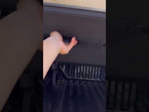 Extang Solid Fold 2.0 ALX Hard Folding Tonneau Cover