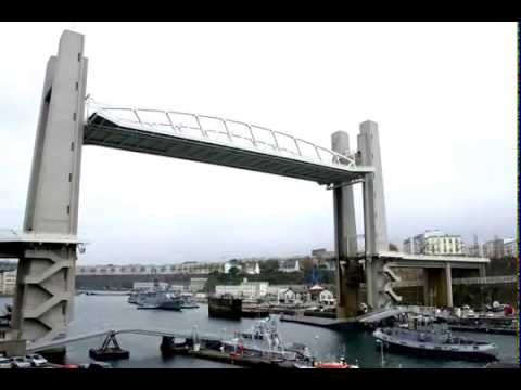 Brest Info - Levée du pont de recouvrance le 26 Octobre 2015