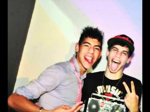 Danny Romero - Perfecta (Completa) 2012