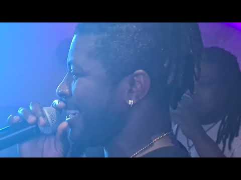 Dj Matrix et Yabongo lova au life star