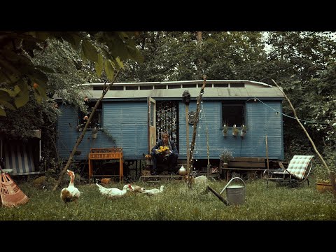 Lucas Uecker - Schöne Dinge (Official Video)