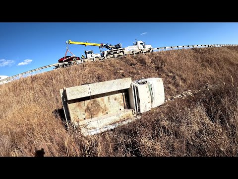 TAIL SPIN TURMOIL PART 2!!!  MULTIPLE VEHICLE CRASH!!!  UP & OVER!!!