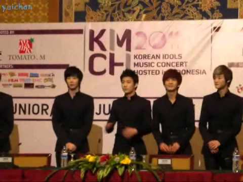 110603 X5 at PressCon 01.mp4