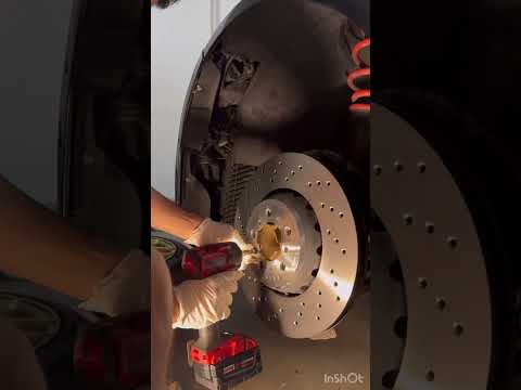 How to change brake pads and rotors on bmw M2 F87 or F8x. #bmwworkshop #bmwmpower #bmw #bmwm