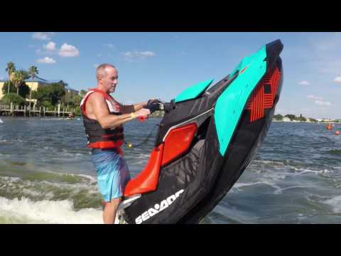 Sea-Doo SPARK TRIXX Freestyle