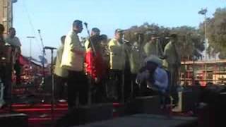 Espinoza Paz&quot;La Que Sufre Es Mi Mama&quot; Con Kevin Camargo