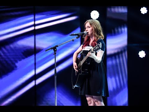 Rodica Olisevschi cântă o piesă proprie, pe scena "X Factor"
