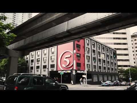 Pineapple Bistro & Bar at Hotel FIVE