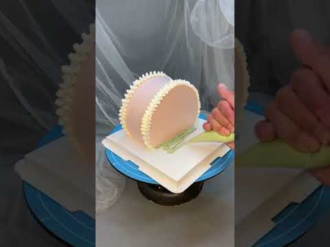 house 🏠 cake #house #fondant #chef #cake