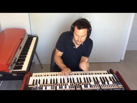 Cyril SEGUY plays Rhodes & Nord C2D (Hammond B3)