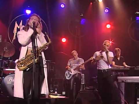 Candy Dulfer - I Can't make you love me (Montreux 1998)