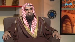 صورة هل يجوز له قطع الرحم إرضاء لأمه ؟ | الشيخ خالد الفليج