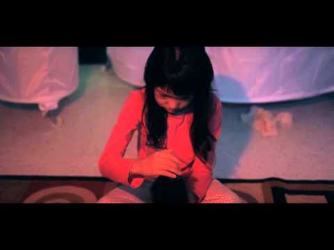 Spring Camp Film Making Lesson Project - "Horror Movie Room"