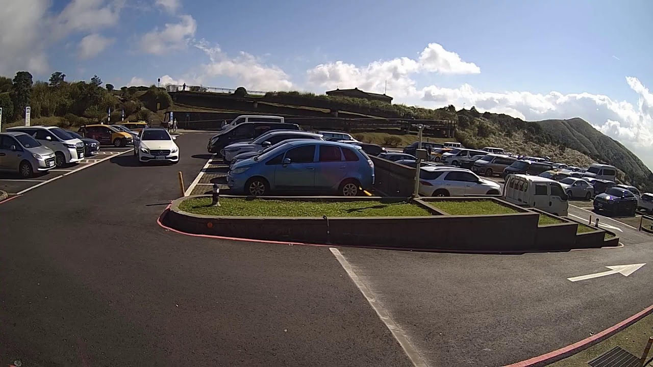 陽明山擎天崗停車場