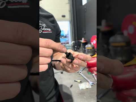 AIRJACKS ON THE E46 #automobile  #drifting #motorsport