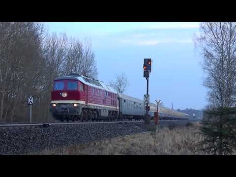 Altbelüftete 232 601 - Mit Fußballsonderzug von Aue nach Regensburg