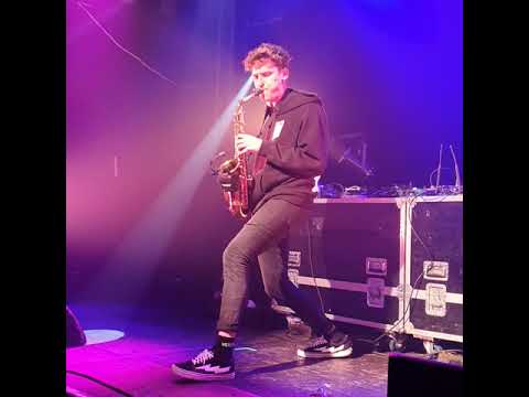 Griz & muzzy bearr o2 islington