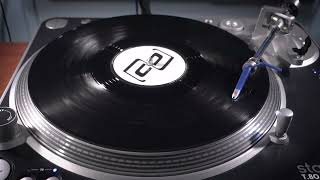DJ Shredda – Chainsaw / Die Kettensäge (A1 The Crow Mix) (2001)
