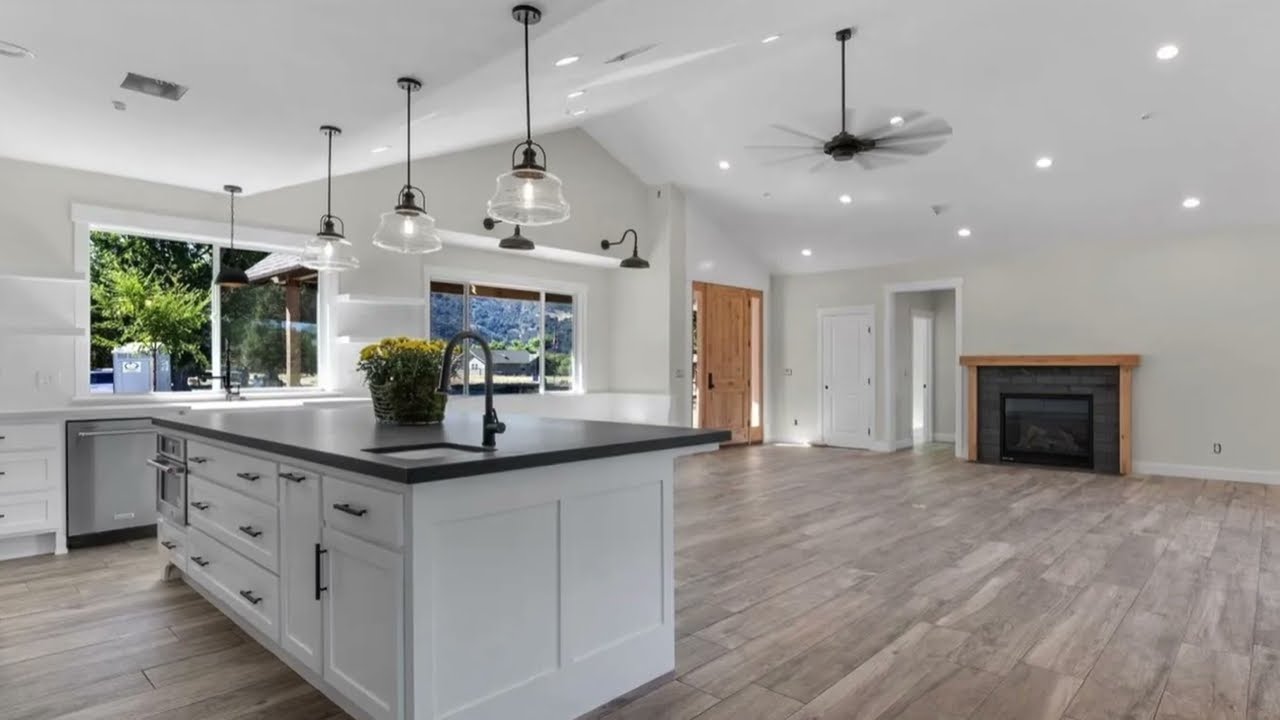 Cornerstone Development & Construction