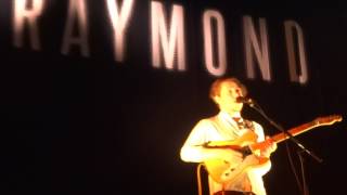 Saint Raymond - I Want You @ The O2 Arena, London 14/10/14