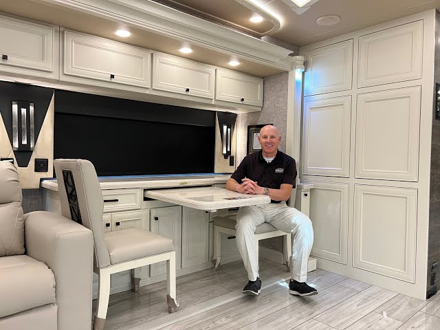 Preview image of 2023 Tiffin Allegro Bus 45FP (17N231909) youtube video