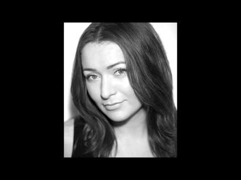 Popular - Lauren James-Ray - Glinda debut