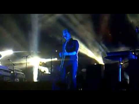 Queens Of The Stone Age - Little Sister live @ Rock In Idro, Bologna (02/06/2014)