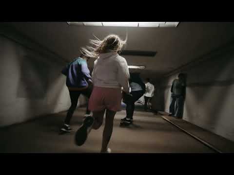 Arskey ft Junior Paes - Right or Wrong [Music Video]