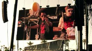 Fight! Smash! Win! - Street Sweeper Social Club @ Coachella 2010 (HD)