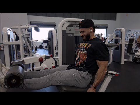 Natural Olympia Bulk Day 47 - Legs