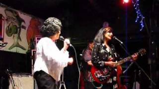 Wanda Jackson and Rosie Flores... Rockin Little Angel 2009