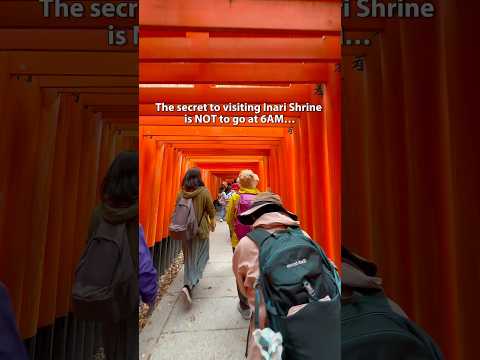 You DON’T need to visit Inari Shrine in Kyoto at 6am to avoid crowds. Just keep walking. 🚶🏻‍♀️