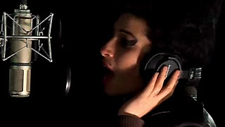 Amy Winehouse - Love is a Losing Game
