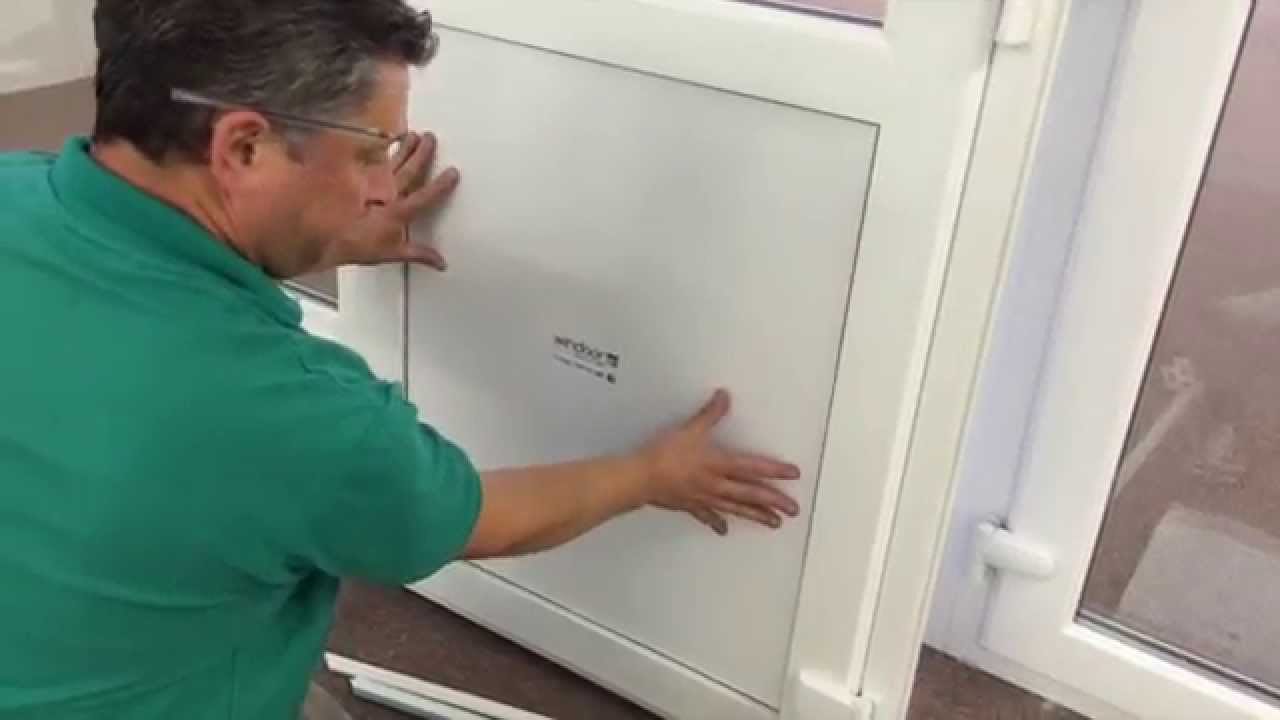 How to replace a PVC door panel