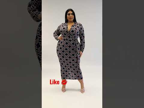 , title : 'Glamorous 💋💖 models lifestyle curvy woman👩in catching style. plus size women beauty #fashion.'