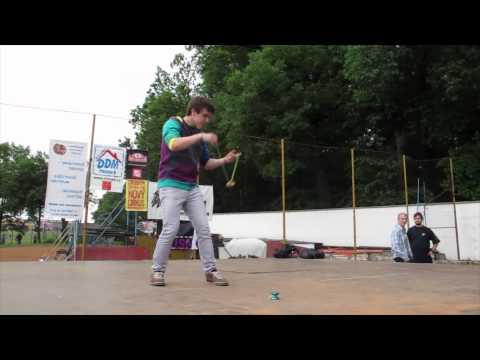 Žonglpárty 2011 - Michal Fišer