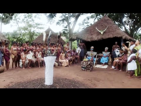 Crown Prince Chose The Humble Maiden That Visited The Palace To Deliver Palmwine -African Movies