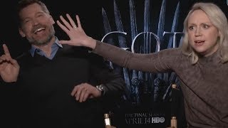 why do they keep putting nik and gwen in the same room video