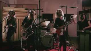 September Girls - 'Veneer'